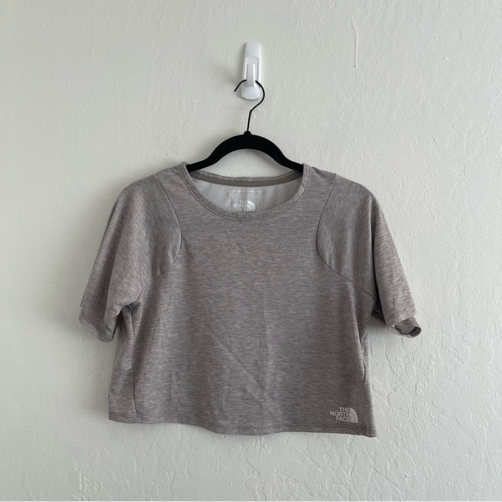 The North Face Gray Cropped Athletic Boxy Tee Shirt Womens Size Small